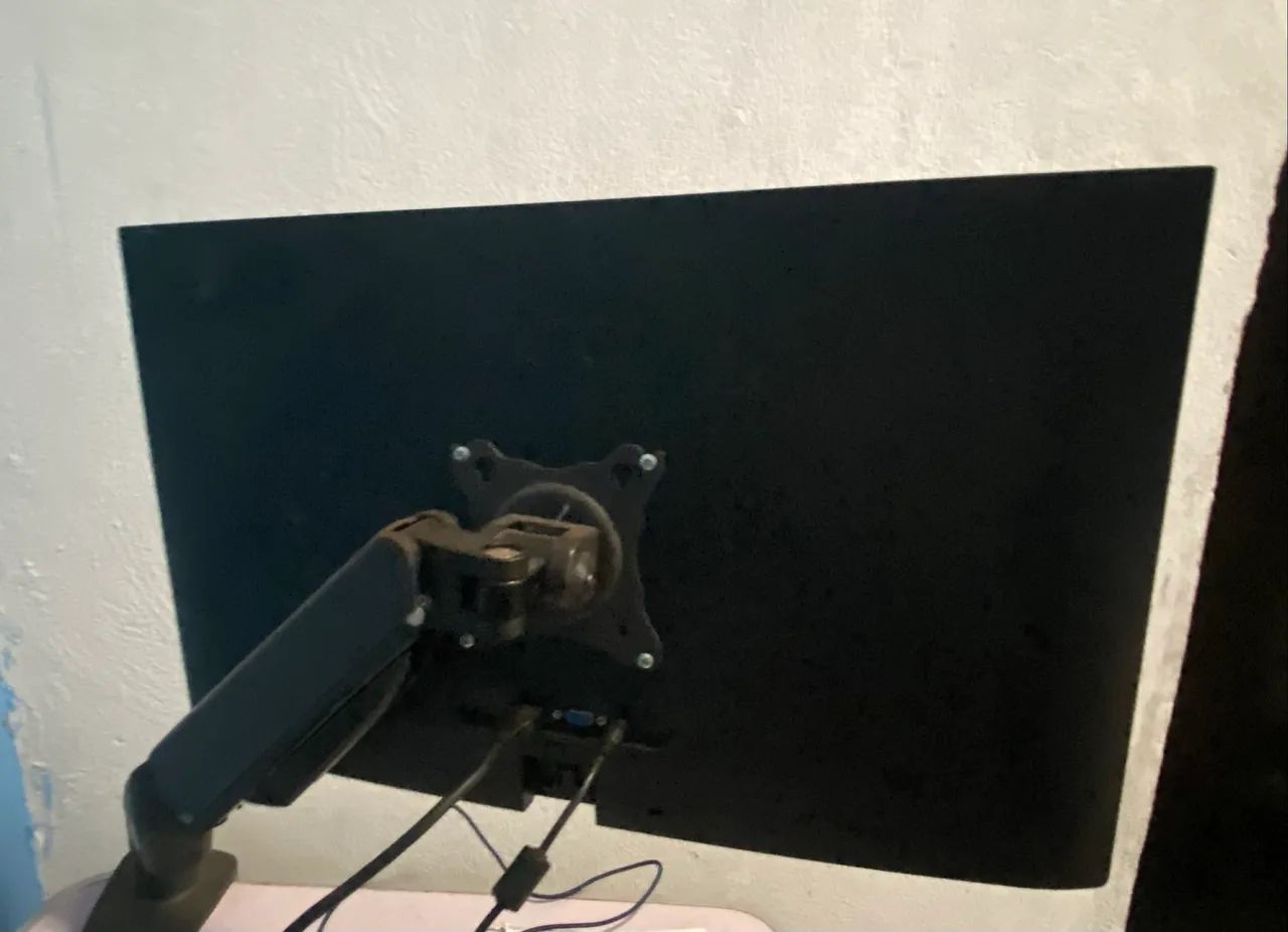 Monitor AOC 24
