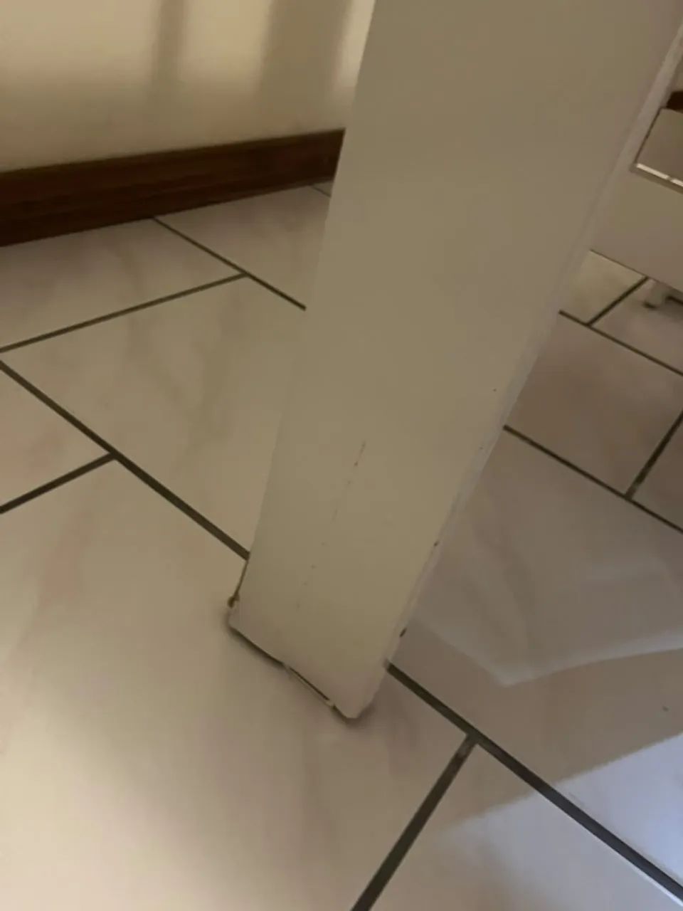 Mesa de jantar 4 cadeiras - Retangular - 1,10m x 0,90m - Foto 4