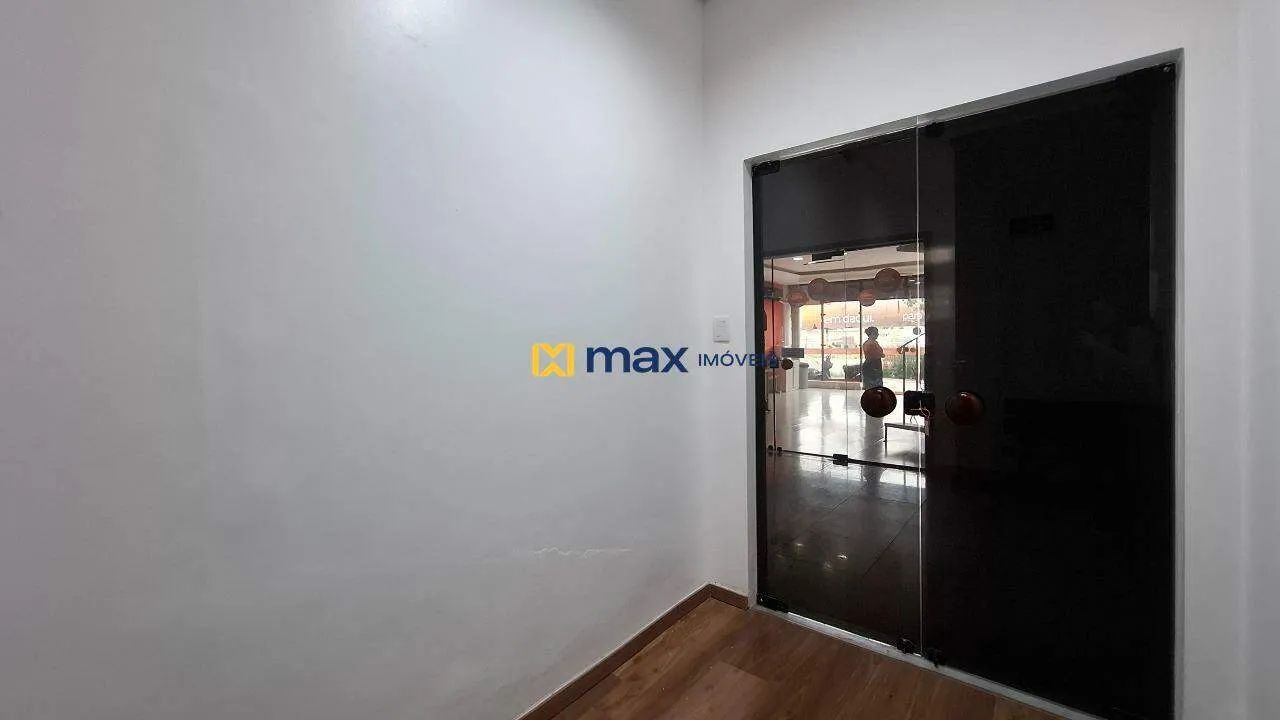 Sala comercial á venda no bairro Centro em Itajaí - Foto 2