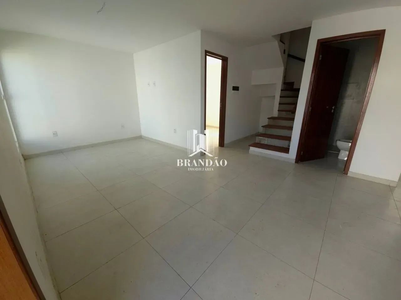 Casas Triplex no Antares  3 a 4 Quartos, Suíte e Garagem Ampla - Foto 3
