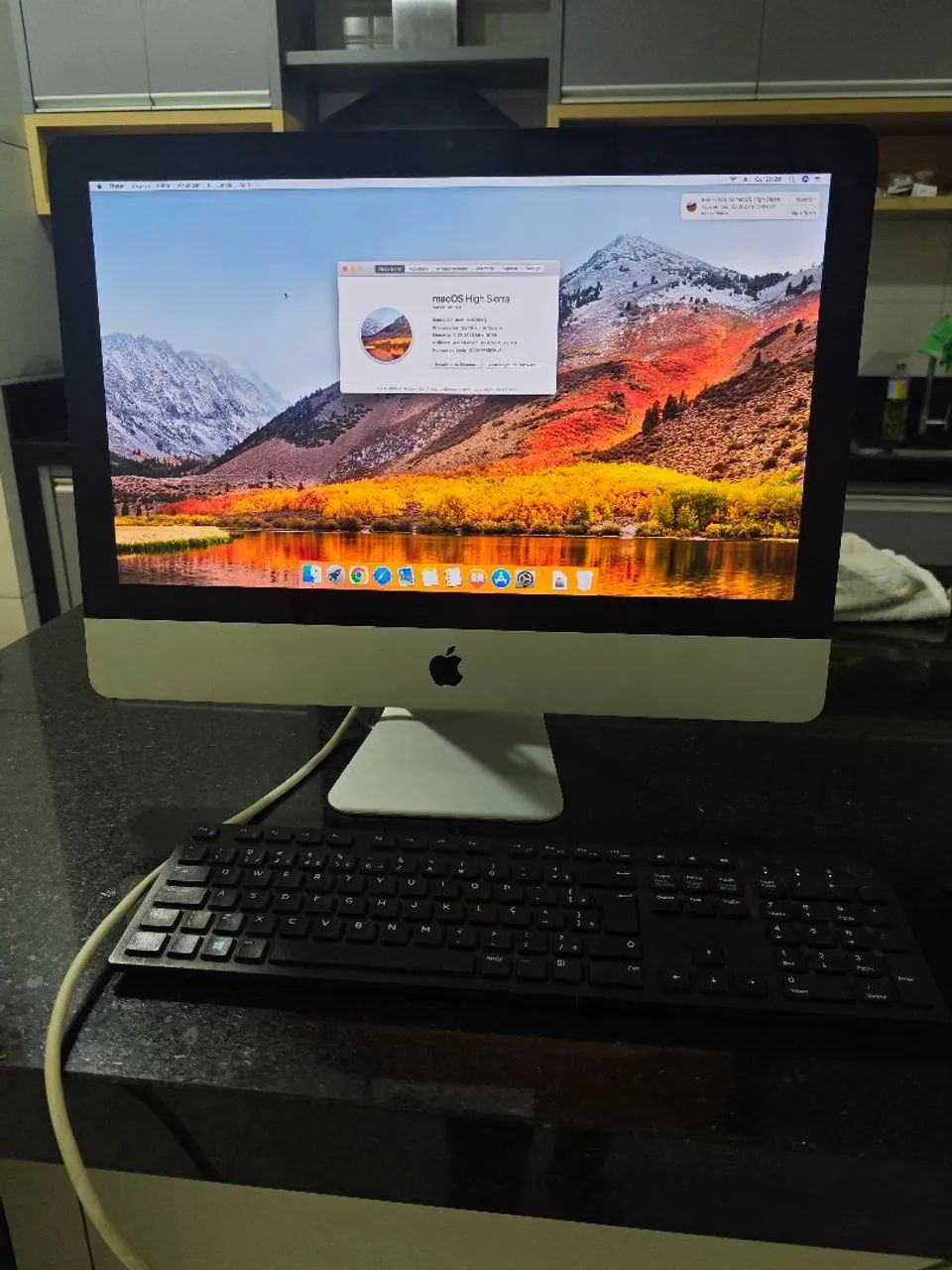 iMac 21.5 inch mid2011 - Computadores e Desktops - Residencial