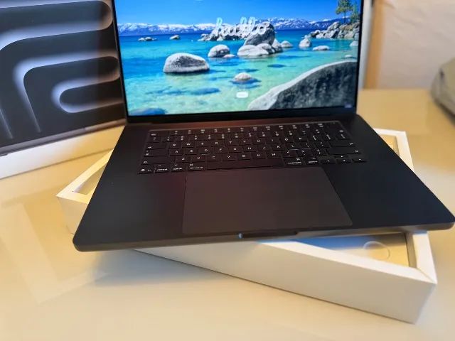 MacBook Pro M5 Max 16 Polegadas | 48GB RAM | 2TB SSD - Novo
