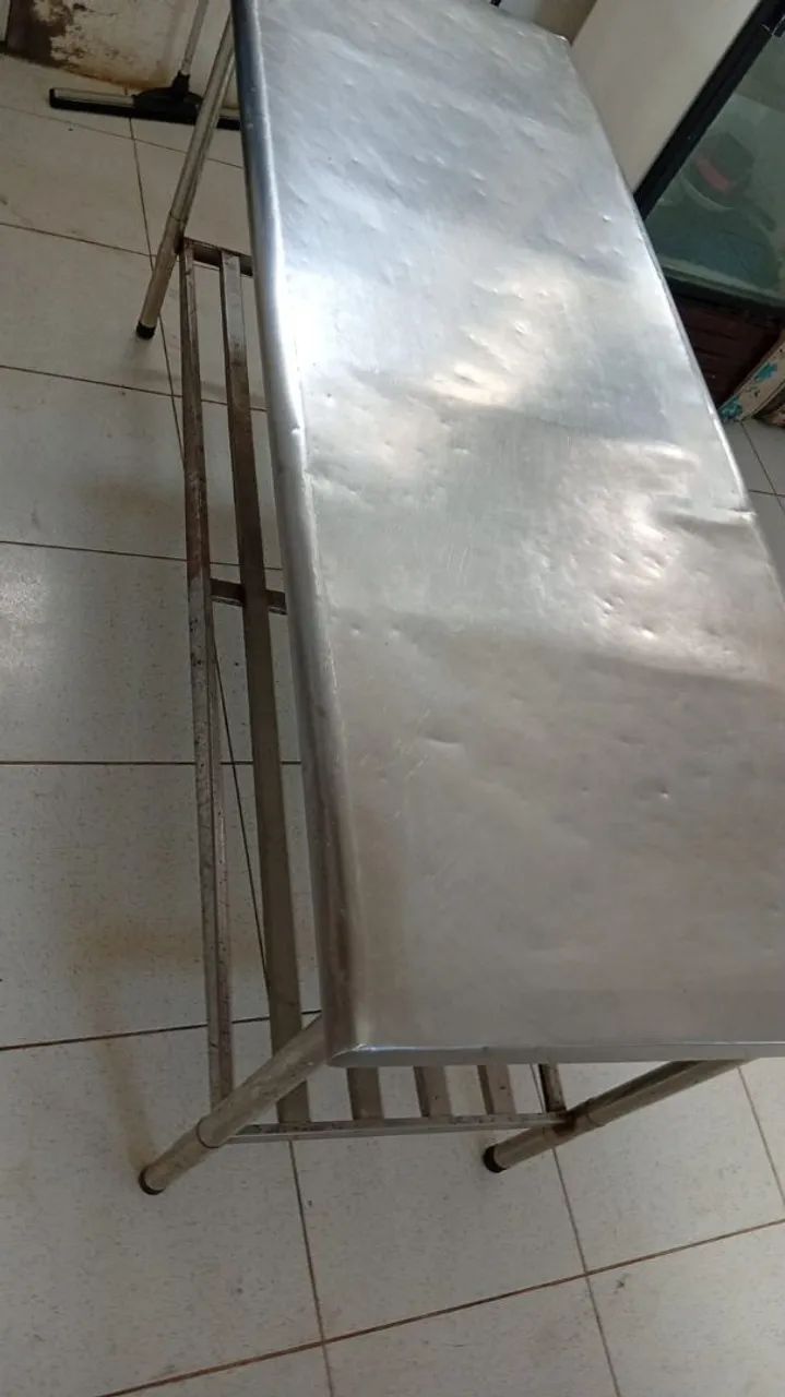 BALCÃO, MESA INOX E ILHA DE CONGELADO 