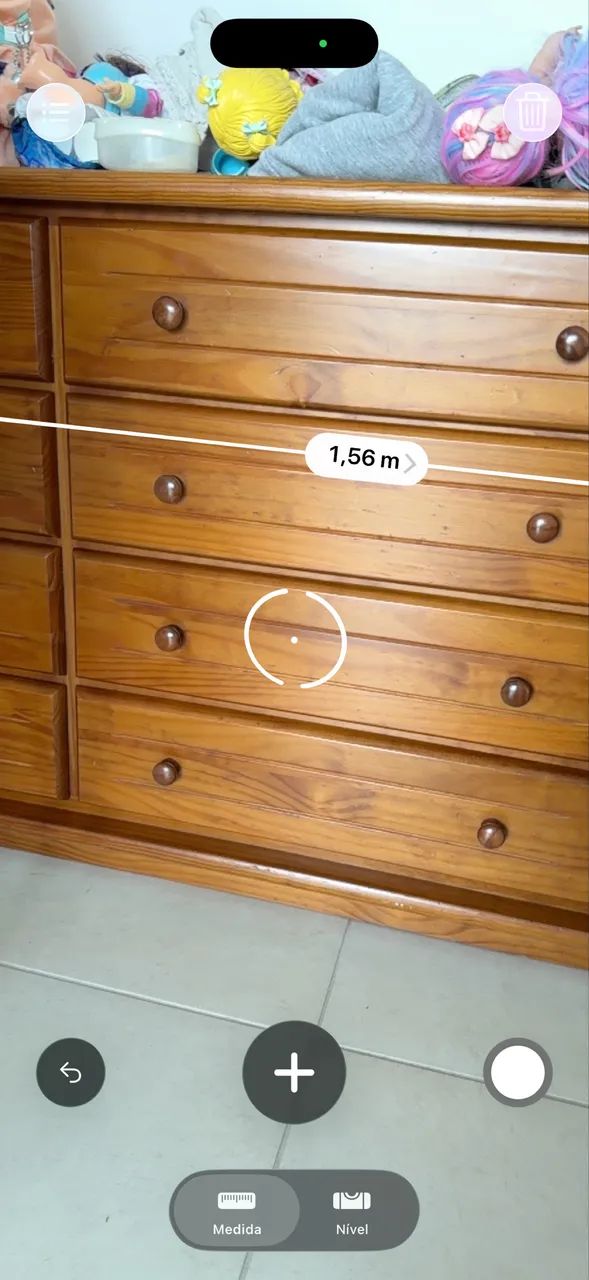 Cômoda de madeira maciça, impecável 1,56m x 92cm