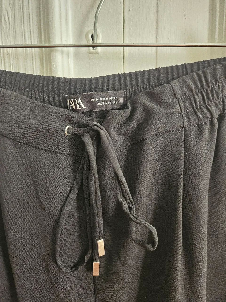 Calça de viscose preta - Foto 3