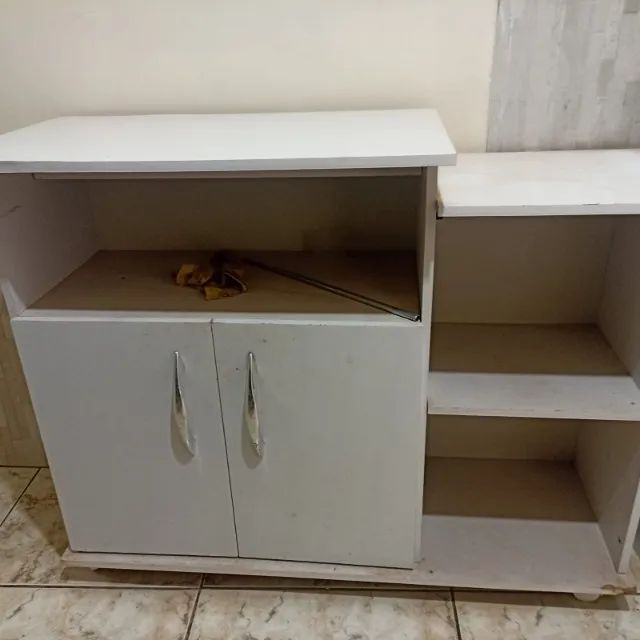 Armário multiuso 