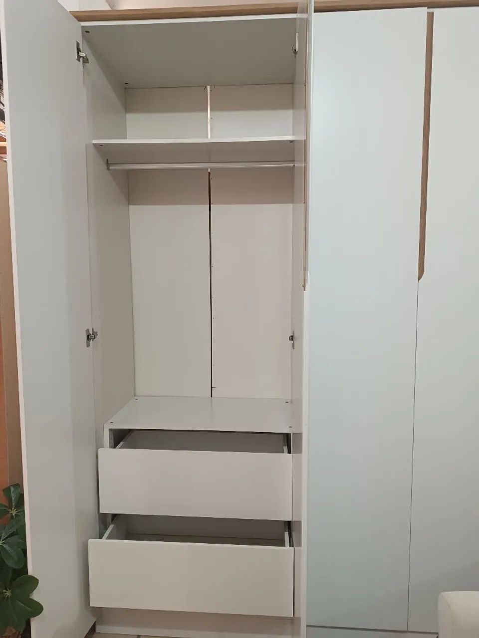 Roupeiro em MDF - Foto 2