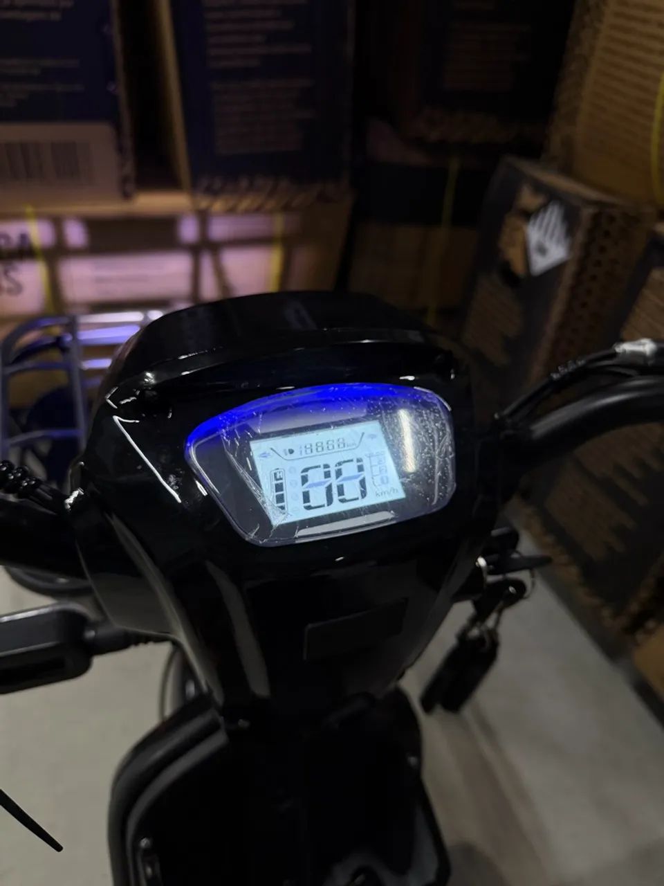 X7 2000w 20ah 2026 - 1540769599 | OLX