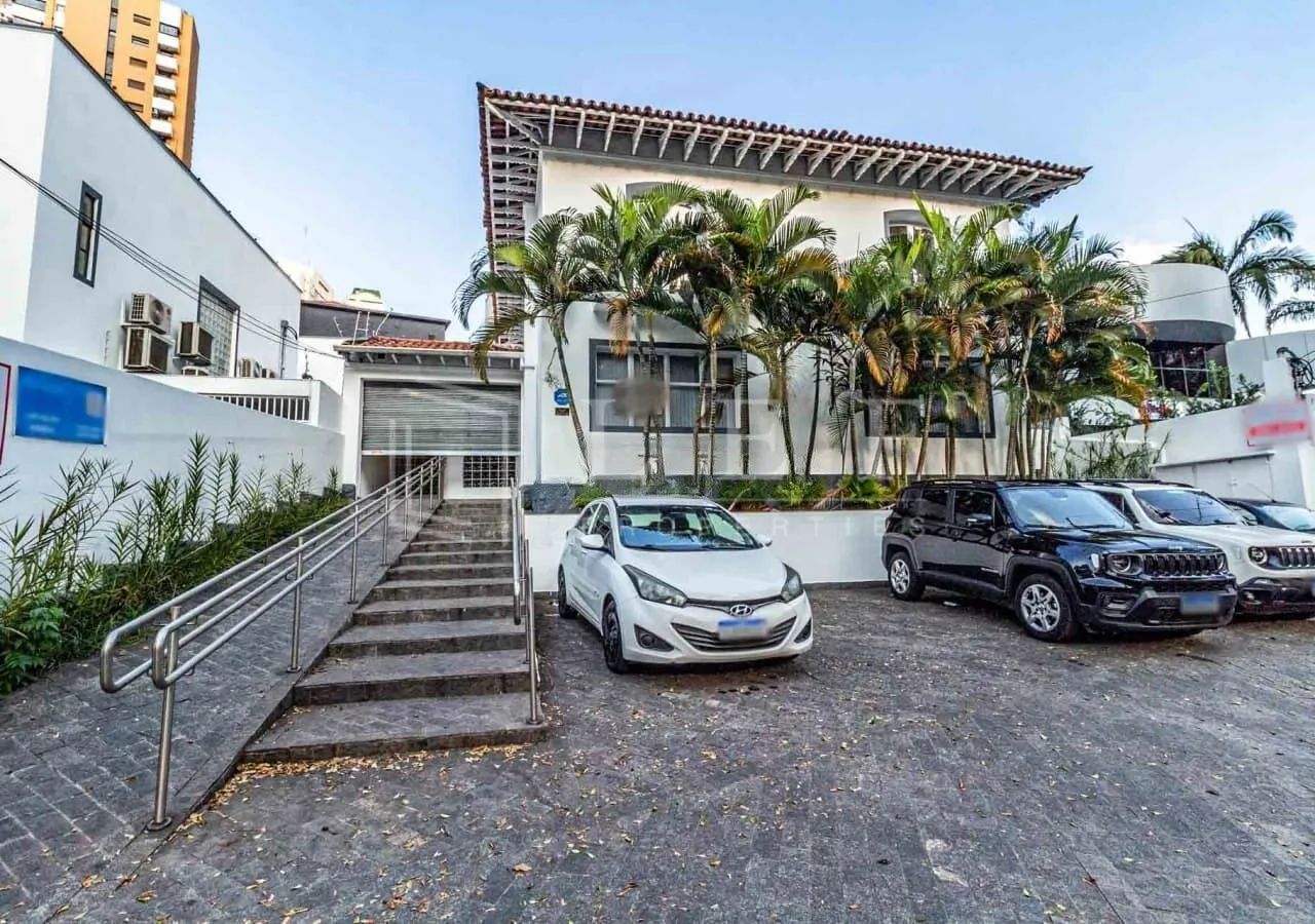 AV Pacaembu - Pacaembu - Casa Comercial