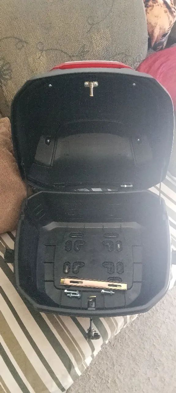 Baú moto  45  litros - Foto 4