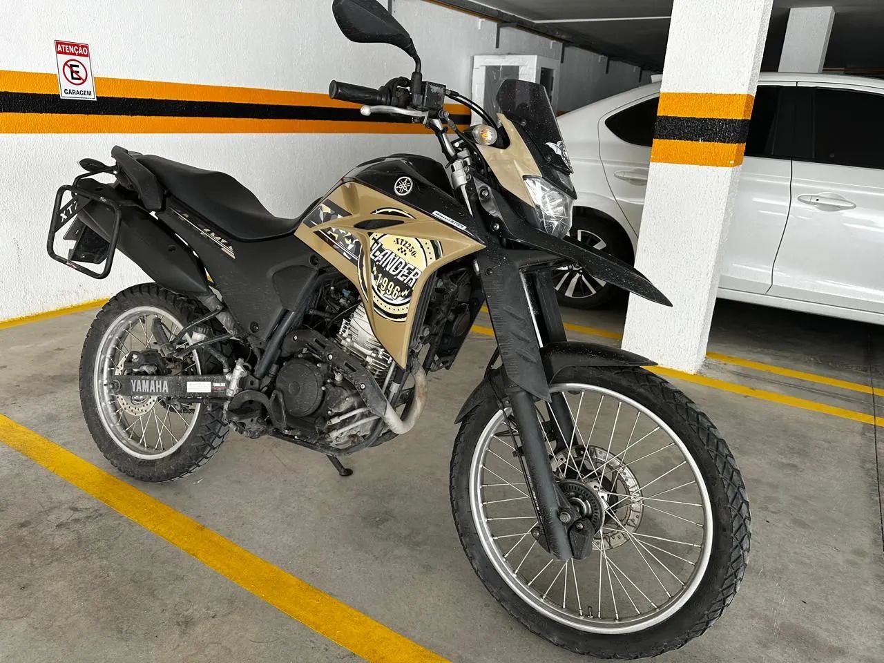 LANDER 250 / 2022 PARTICULAR EXTRA