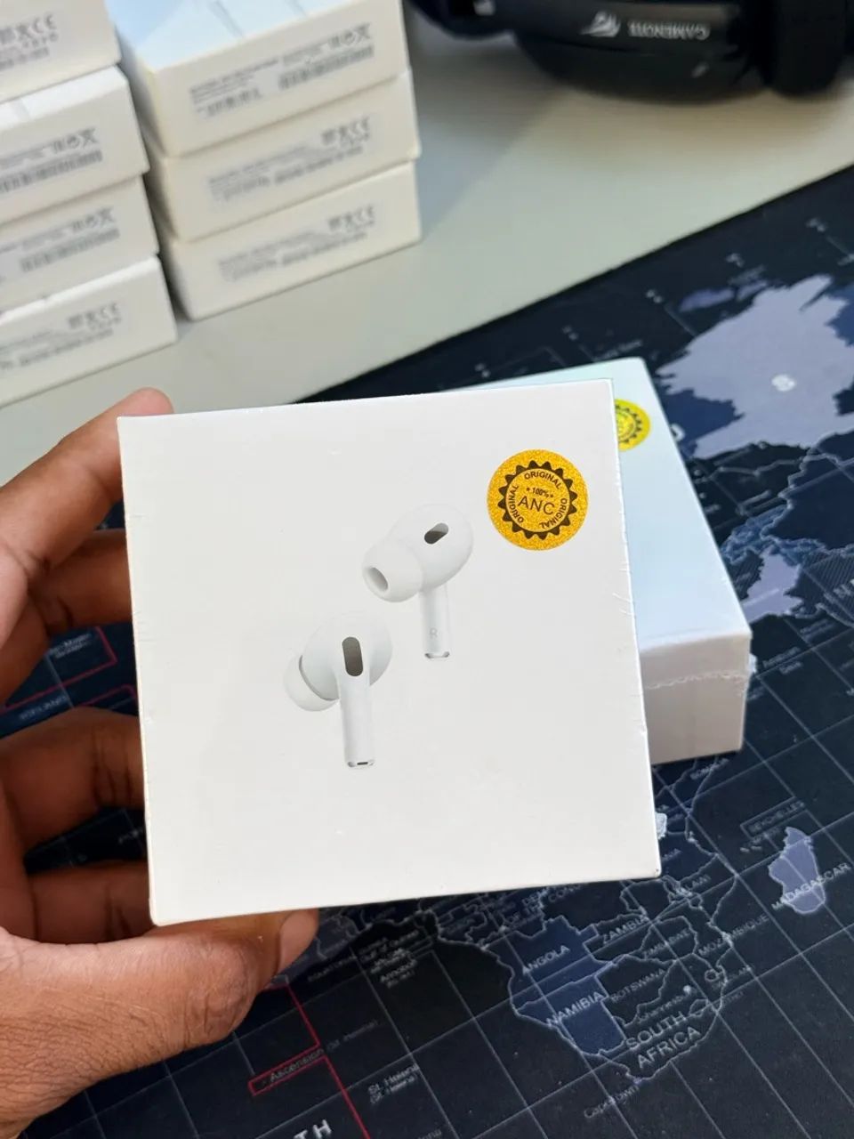 AirPods Apple