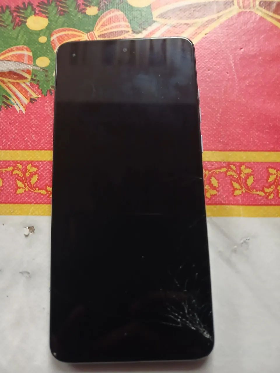 Celular pra venda tela trincada  - Foto 3