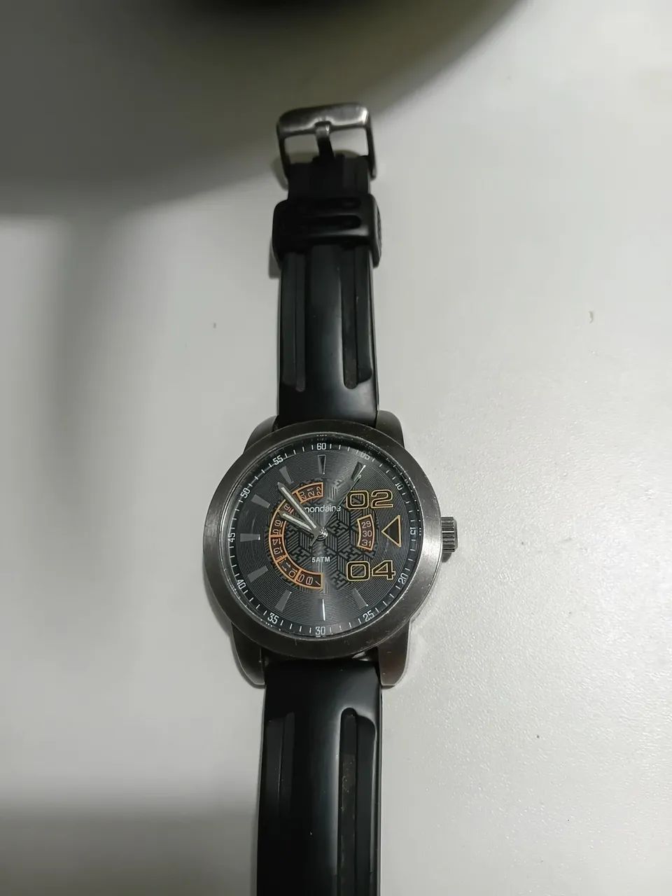 Relógio mondaine