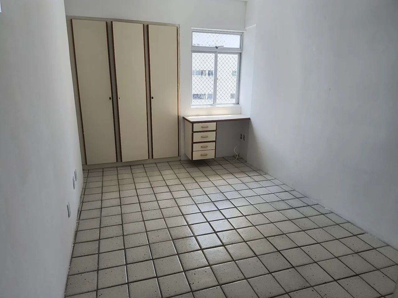 Alugo apt 120 m,  3 qrt 1st, Boa Viagem perto do Bode entre amigos - Foto 6