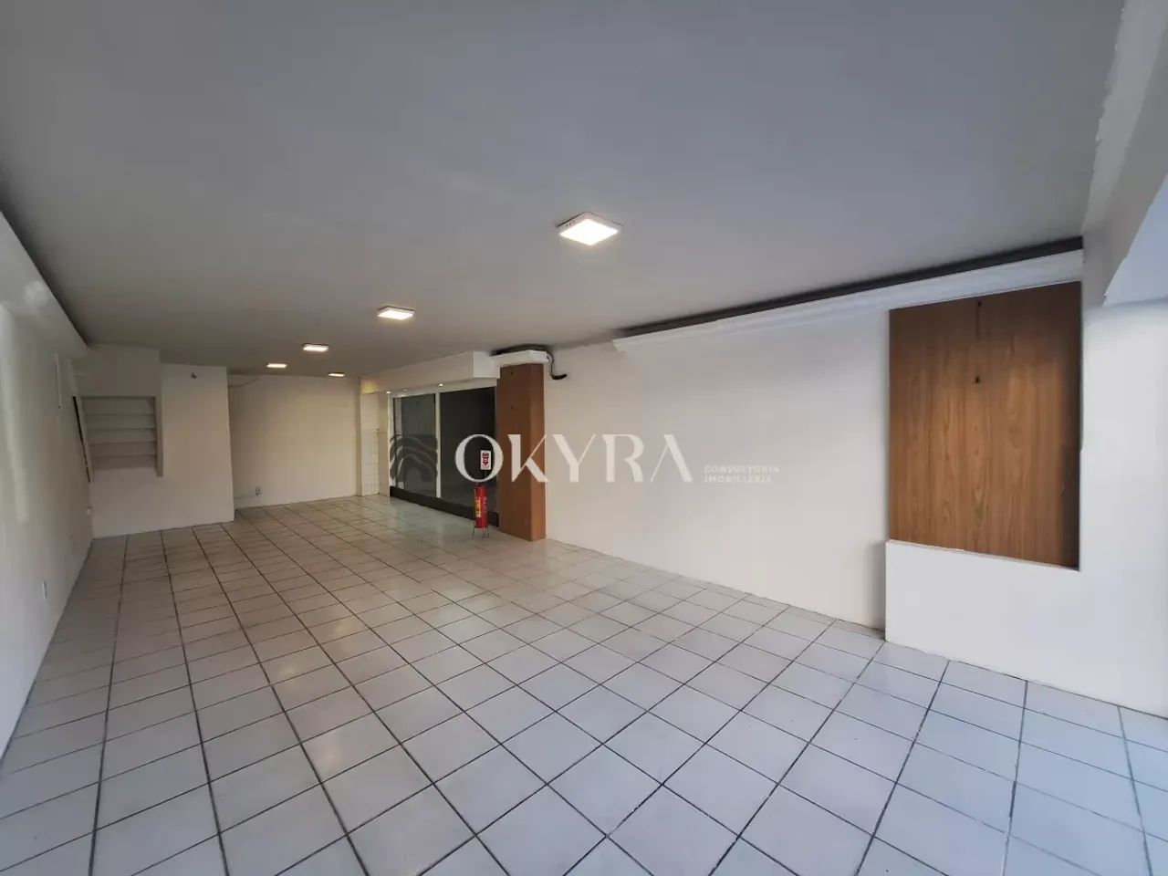LOJA COMERCIAL PARA LOCAÇÃO NO CENTRO DE MACAÉ - Foto 3