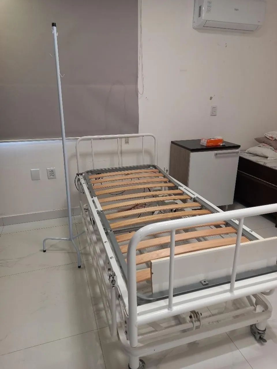 Cama hospitalar elétrica  - Foto 2
