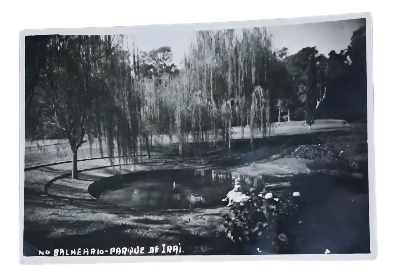Foto antiga "Balneário Parque de Iraí - RS anos 40 Raridade 13cm x 9cm Marca Wessel