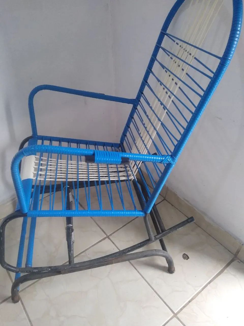 Cadeira de balanço de fio de plástico 