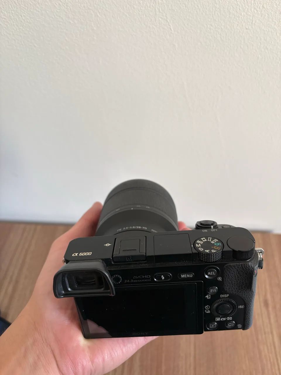 VENDO SONY A6000 - Foto 2