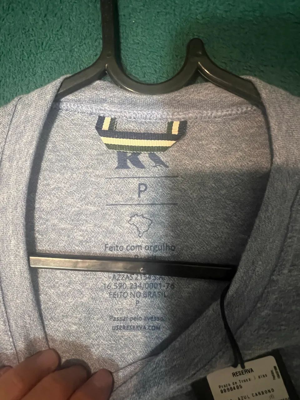 Camiseta Reserva azul nunca usada! - Foto 2