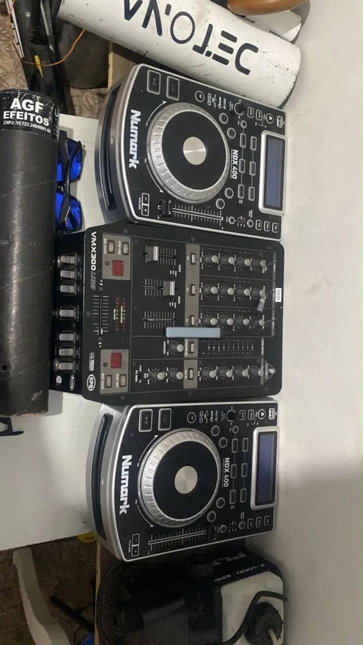 Cdj 400 