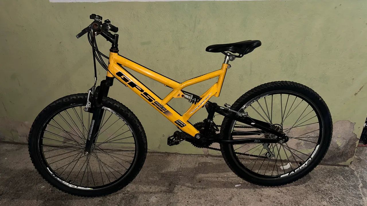 Bicicleta GPS Aro 26 Full Suspension Amarela  - Foto 4