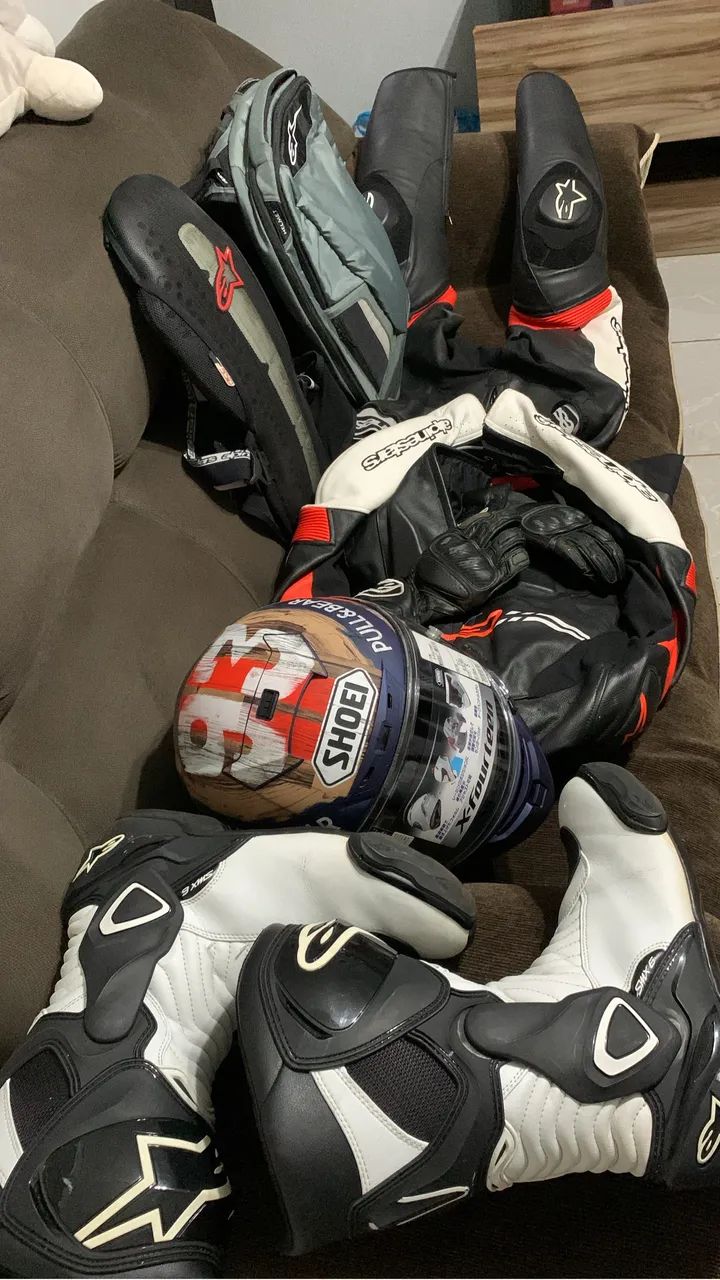 MACACÃO ALPINESTARS CHALLENGER V2 2 PEÇAS TAMANHO 50 - Roupas