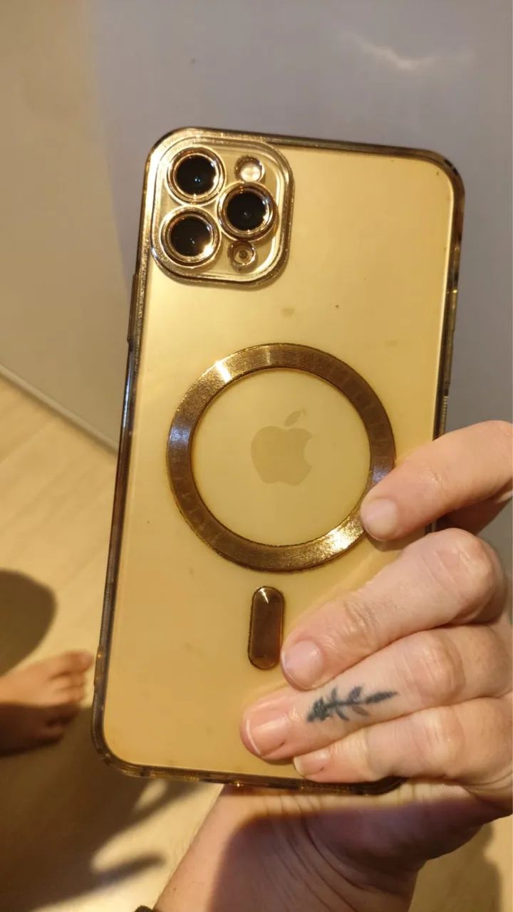 IPHONE 11 PRO MAX - 256GB - sem detalhe -perfeito estado - Foto 4
