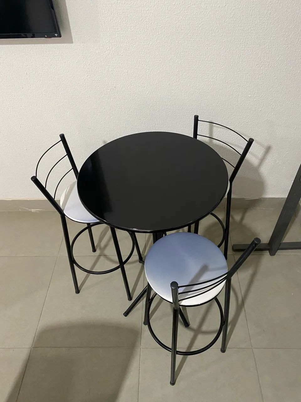 Mesa Bistro com 3 Banquetas - Foto 2