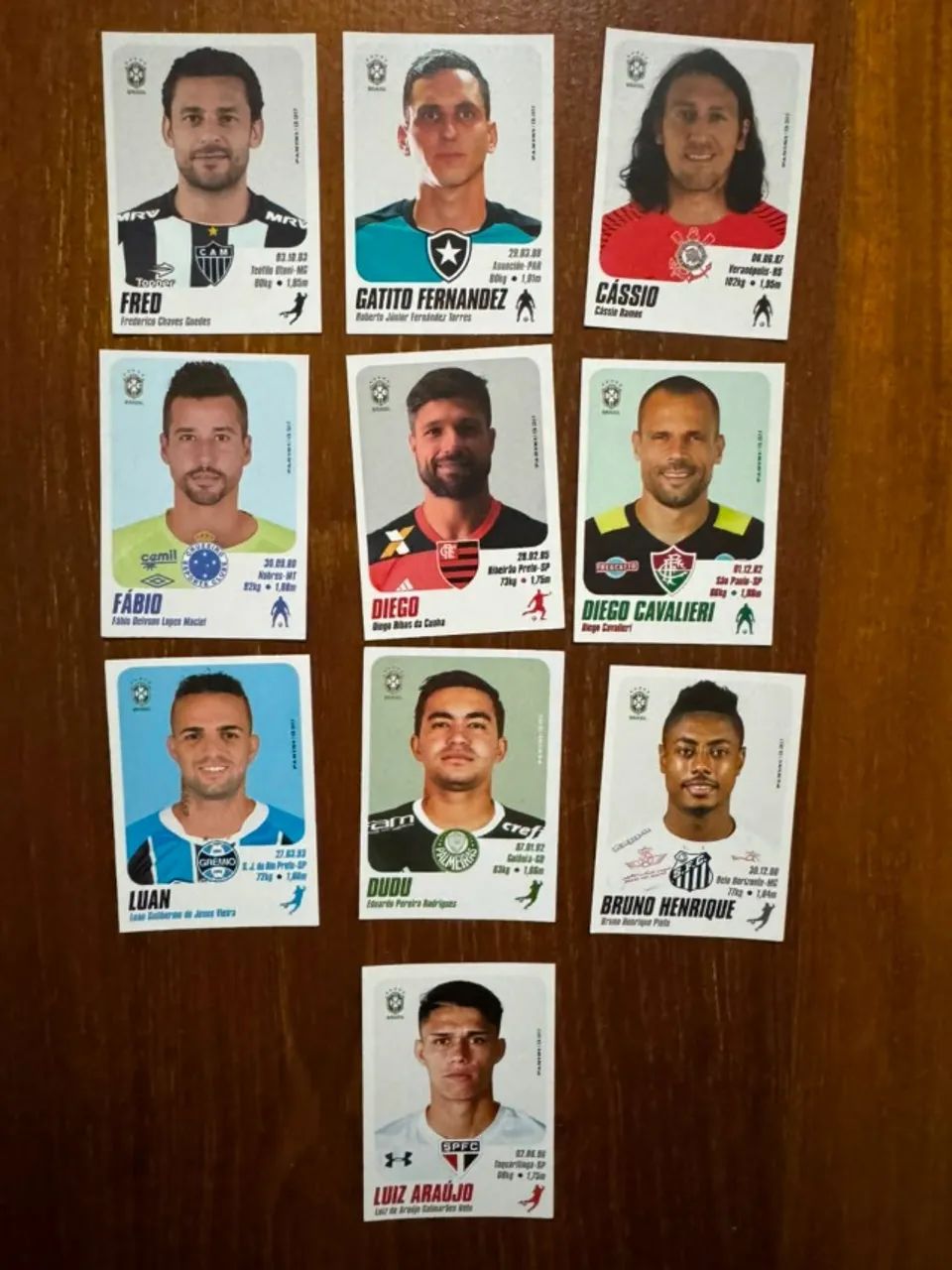 FIGURINHAS BRASILEIRÃO 2017 - Foto 4