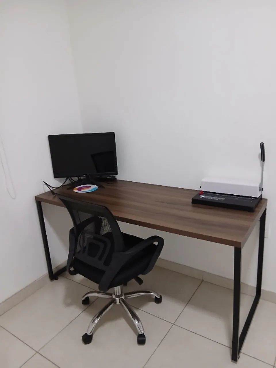 2 office desks (both the same model)