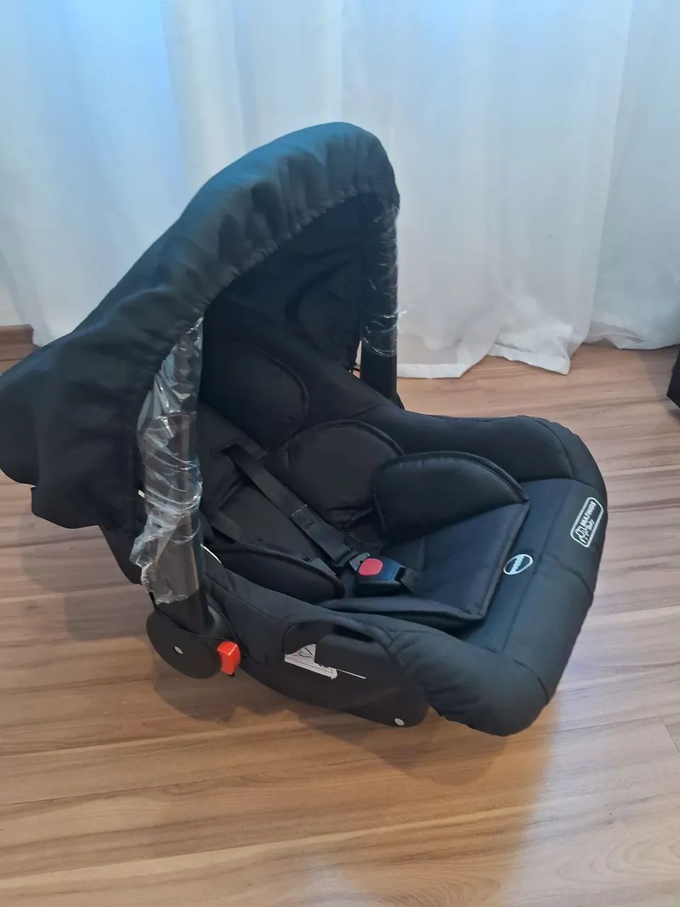 Carrinho de bebê + Bebê Conforto (NOVINHOS) - Foto 6