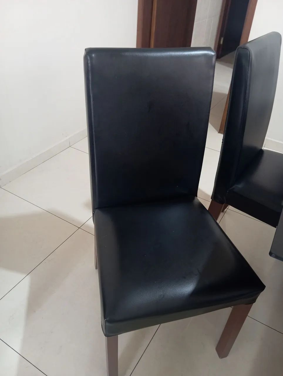 Mesa de Jantar com 8 cadeiras - Foto 3