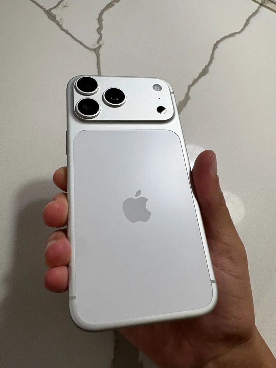 iPhone 17 Pro Max - Excelente Estado | Original Apple - Foto 2