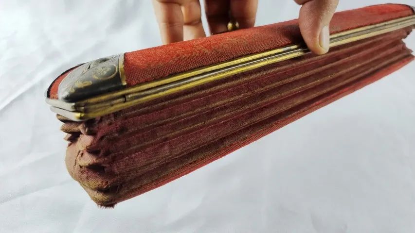 ANTIGO PRENDEDOR DE CABELO FEITO DE MARFIM - Foto 2