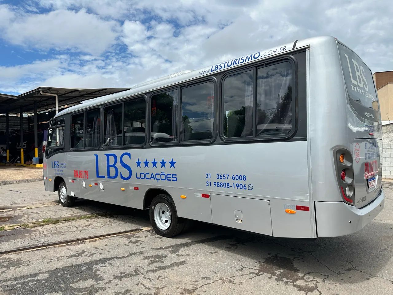 Micro ônibus Mercedes executivo  - Foto 5