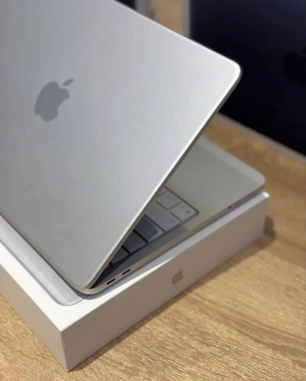MacBook Neo 256GB só ativado pra entrar no Brasil! ZERO