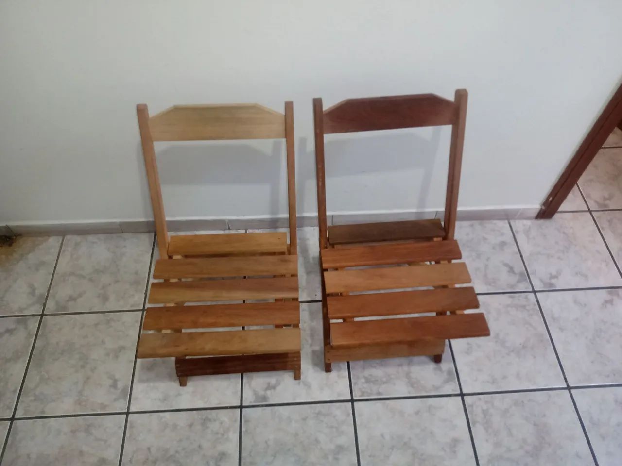 2 Cadeiras de madeira retrátil  - Foto 3