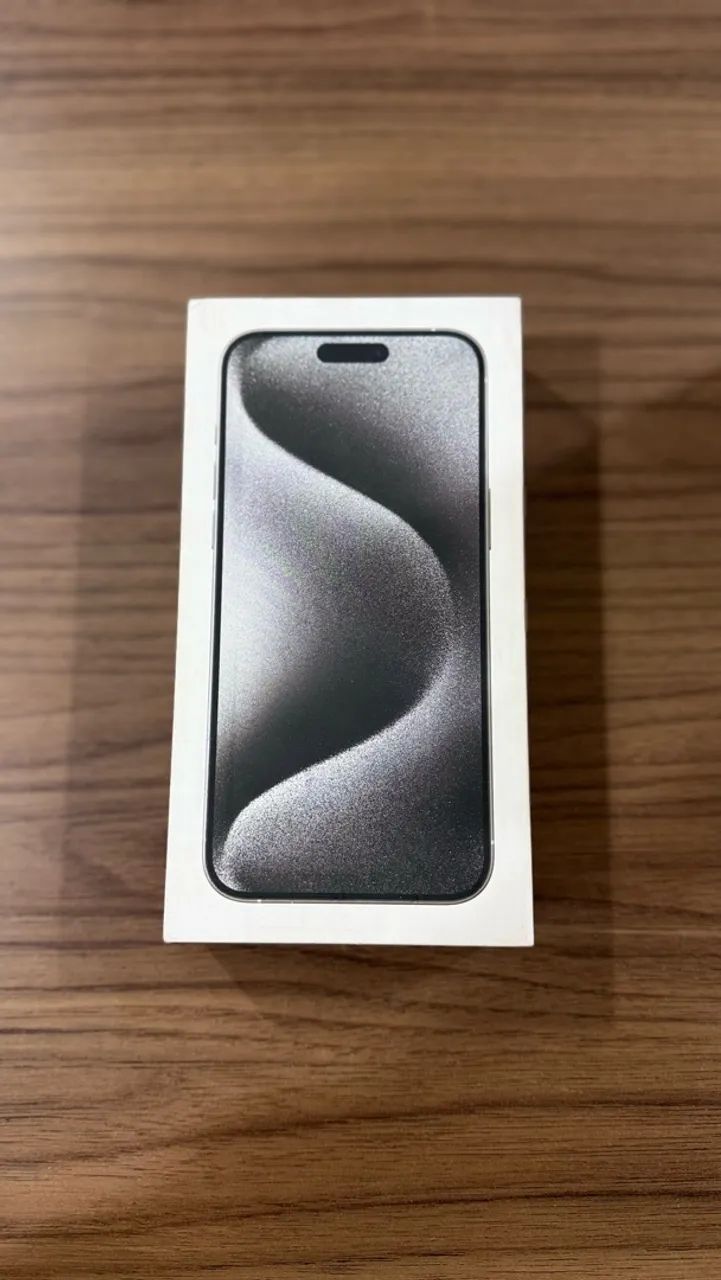 iPhone 15 Pro Max 256GB Titânio Branco | Impecável | Caixa + Cabo Original - Foto 2