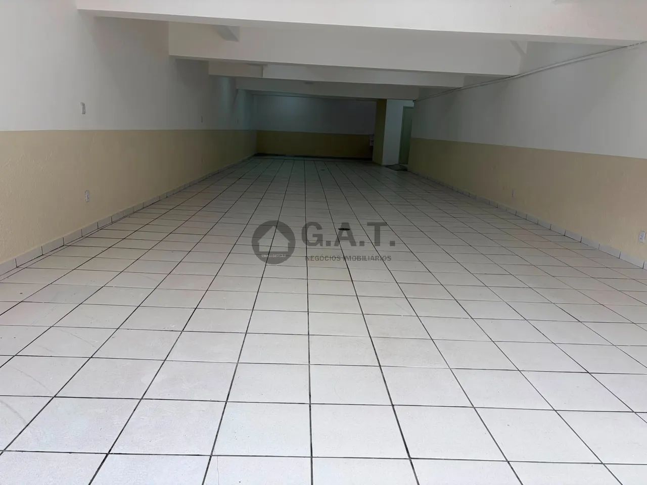 Salão comercial para locação no Centro de Sorocaba-SP com 1 sala, 2 banheiros e 250m² de á - Foto 5