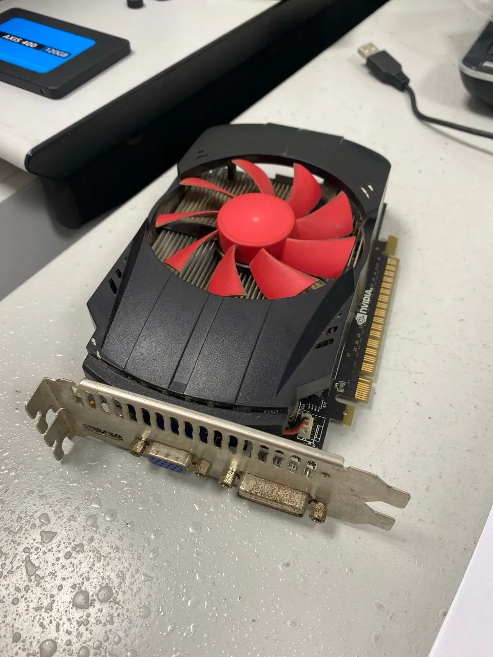 Placa de vídeo gt430 2 gb