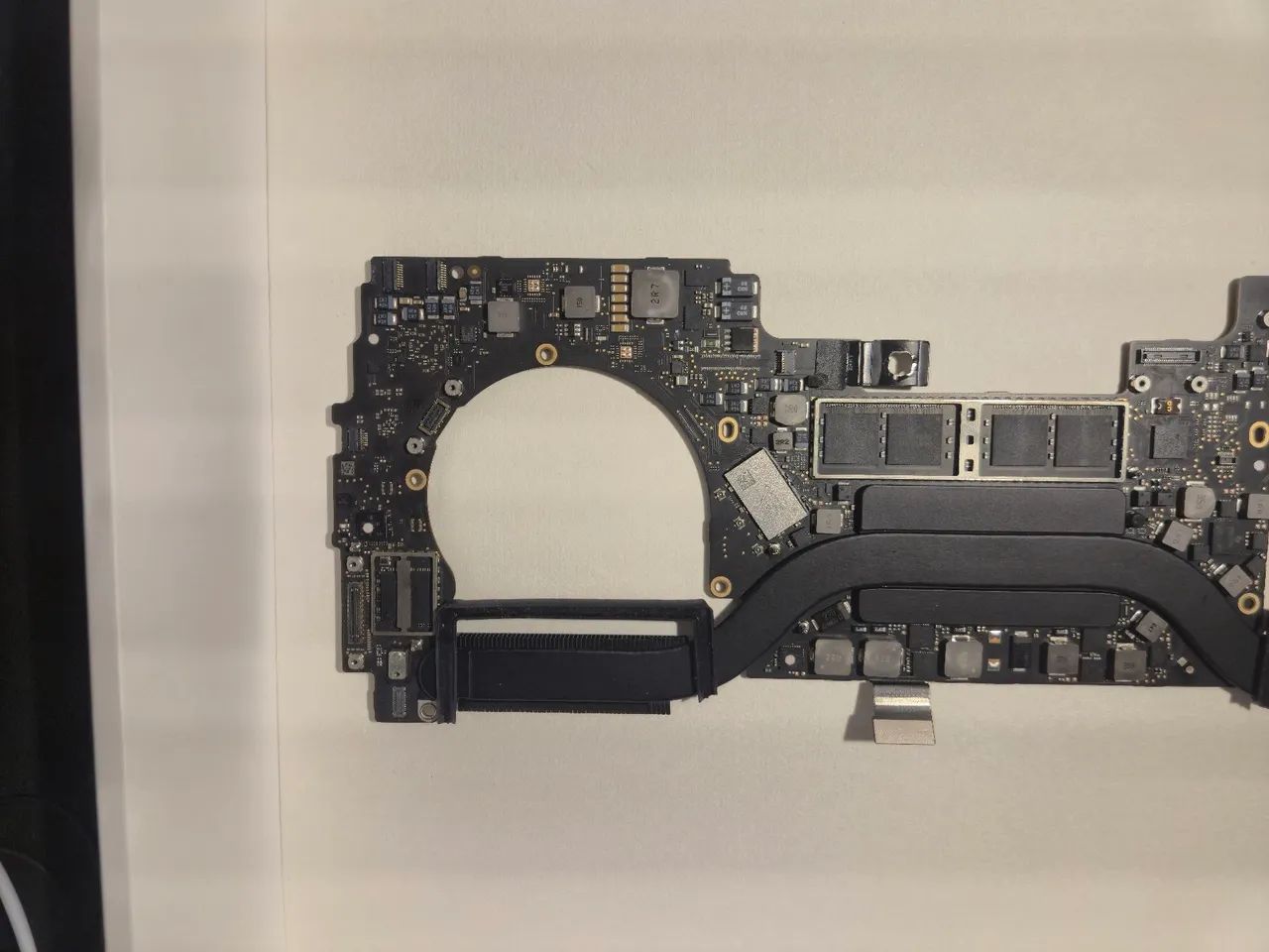 Placa mãe macbook a1706  - Foto 2