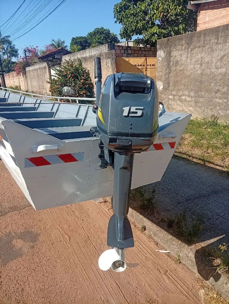 Canoa e motor 15 Hp zero