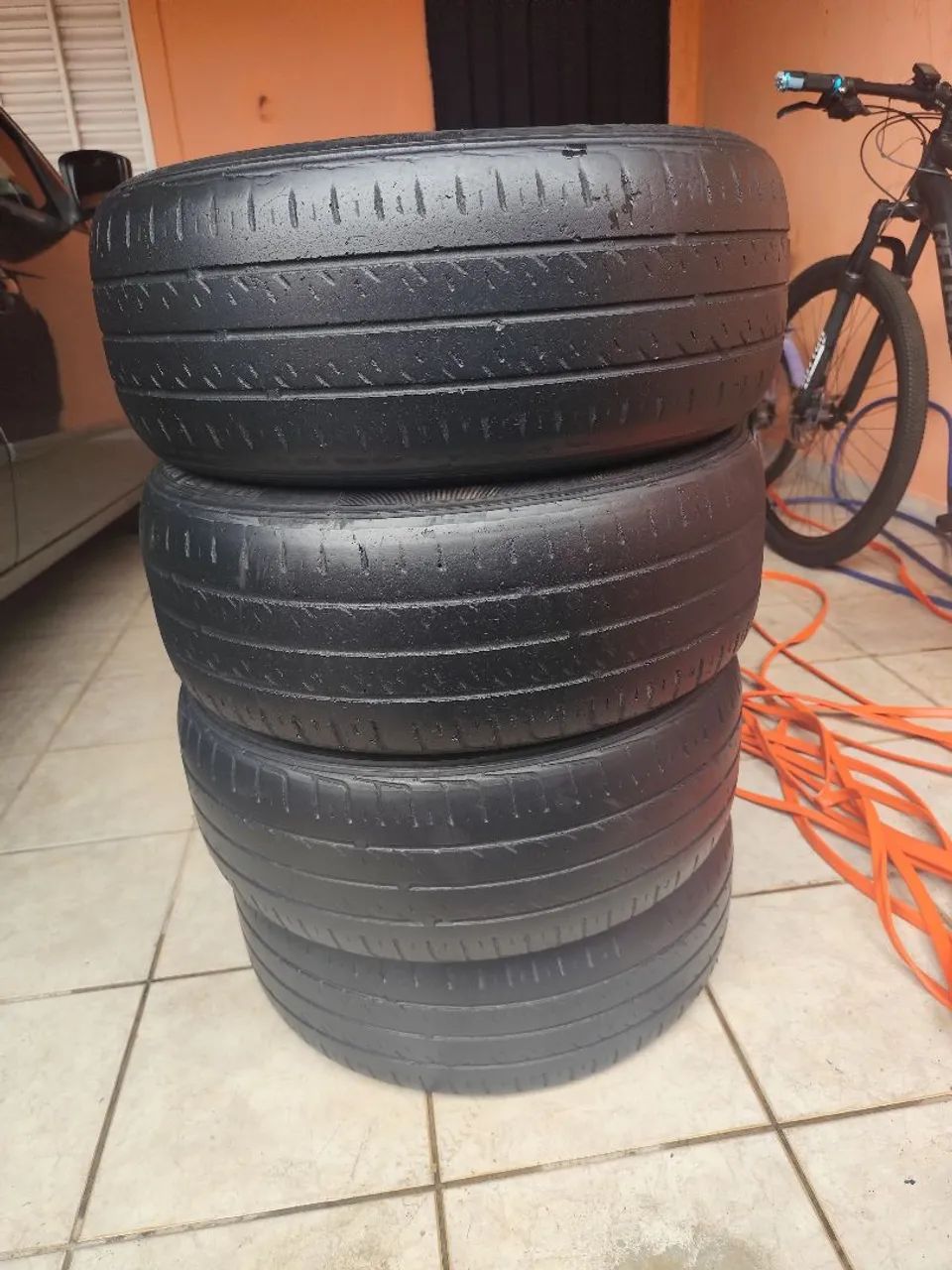 Pneus aro 15 carro  - Foto 2