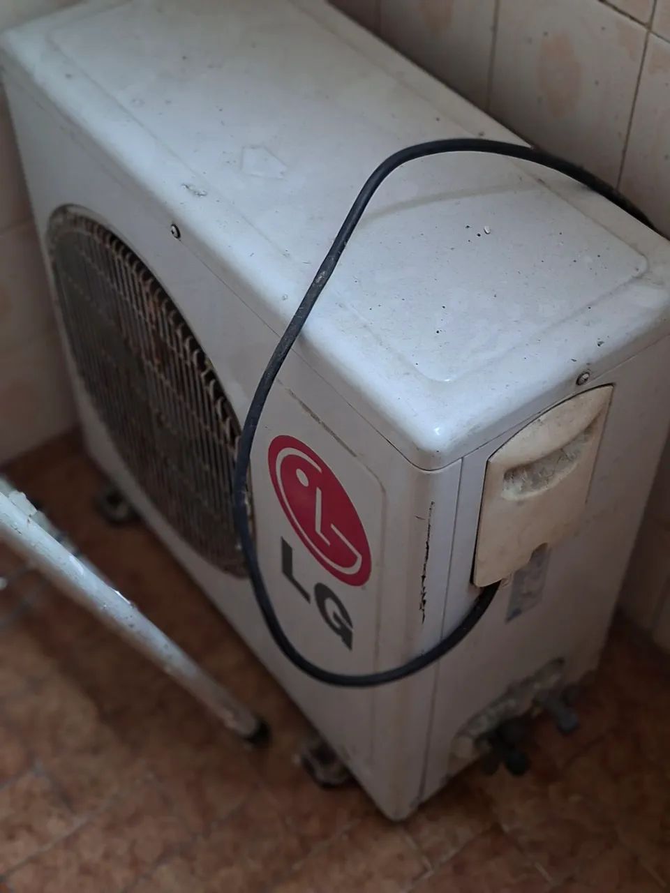 AR CONDICINADO  LG 