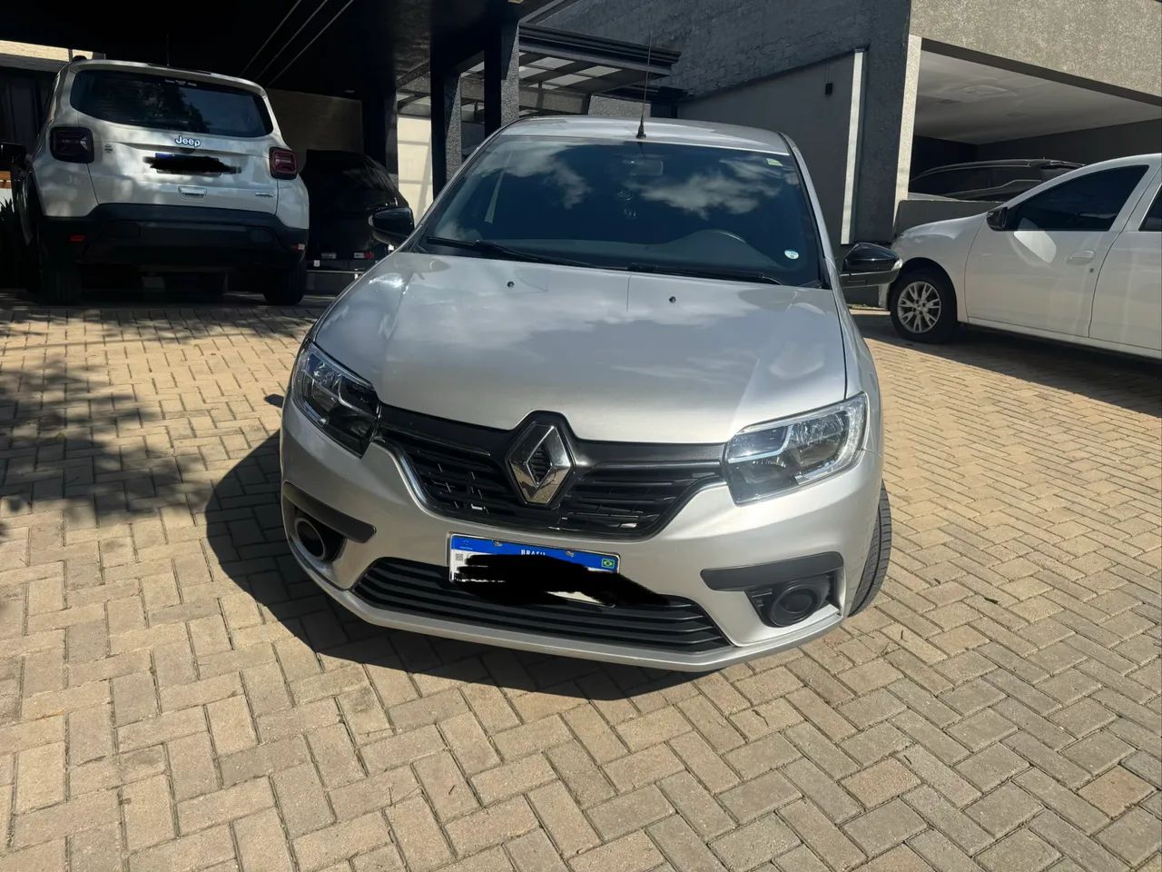 Renault Logan Zen Flex 1.0 12V 4P Mec. 2024 - Foto 5