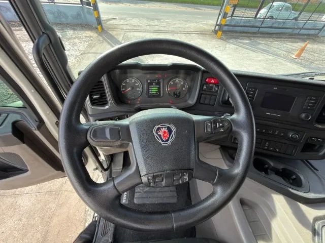 SCANIA P360 A6X2 - 21/22 - Foto 5