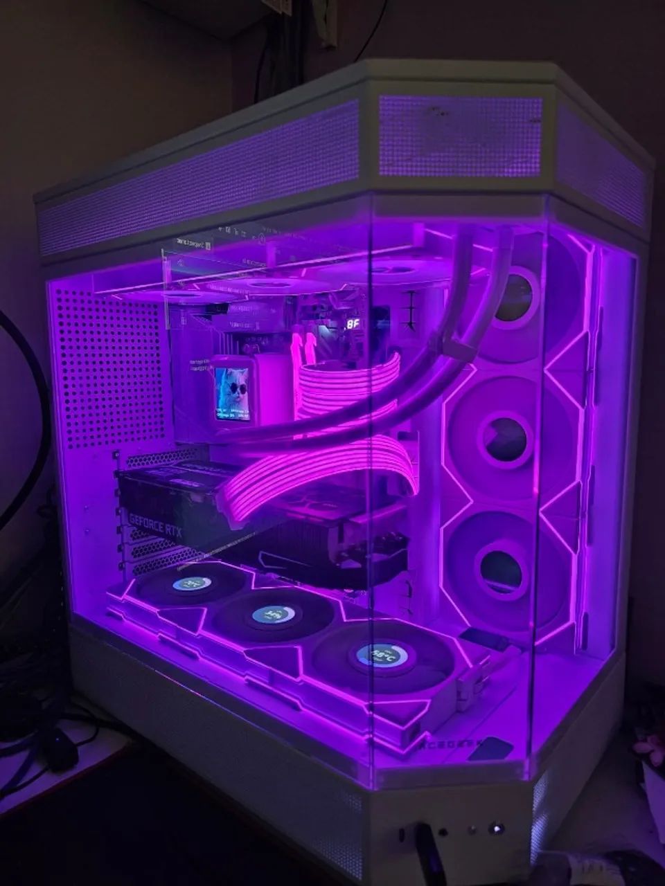 CPU Gamer 9800X3D de alto desempenho 64gb DDR 6000 CL32 vai sem VGA nesse anúncio