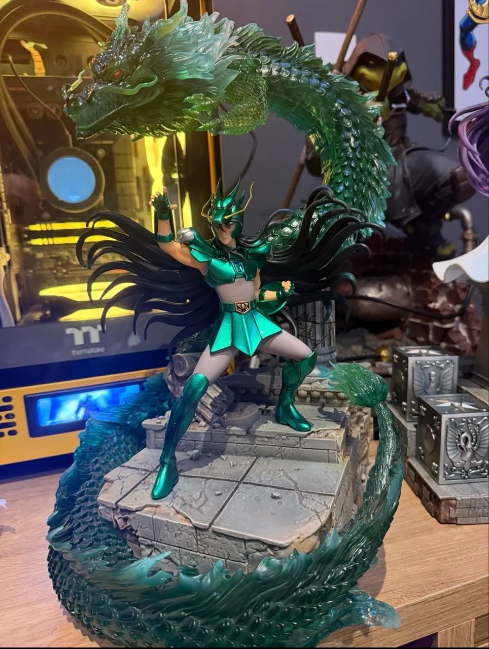 Shiryu Dragão Deluxe - Iron Studios